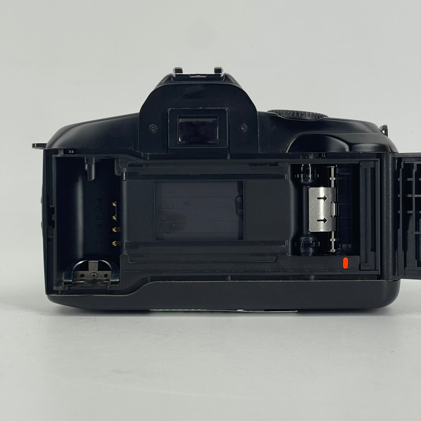 Canon EOS 850 35MM Film Camera Japan Body Only