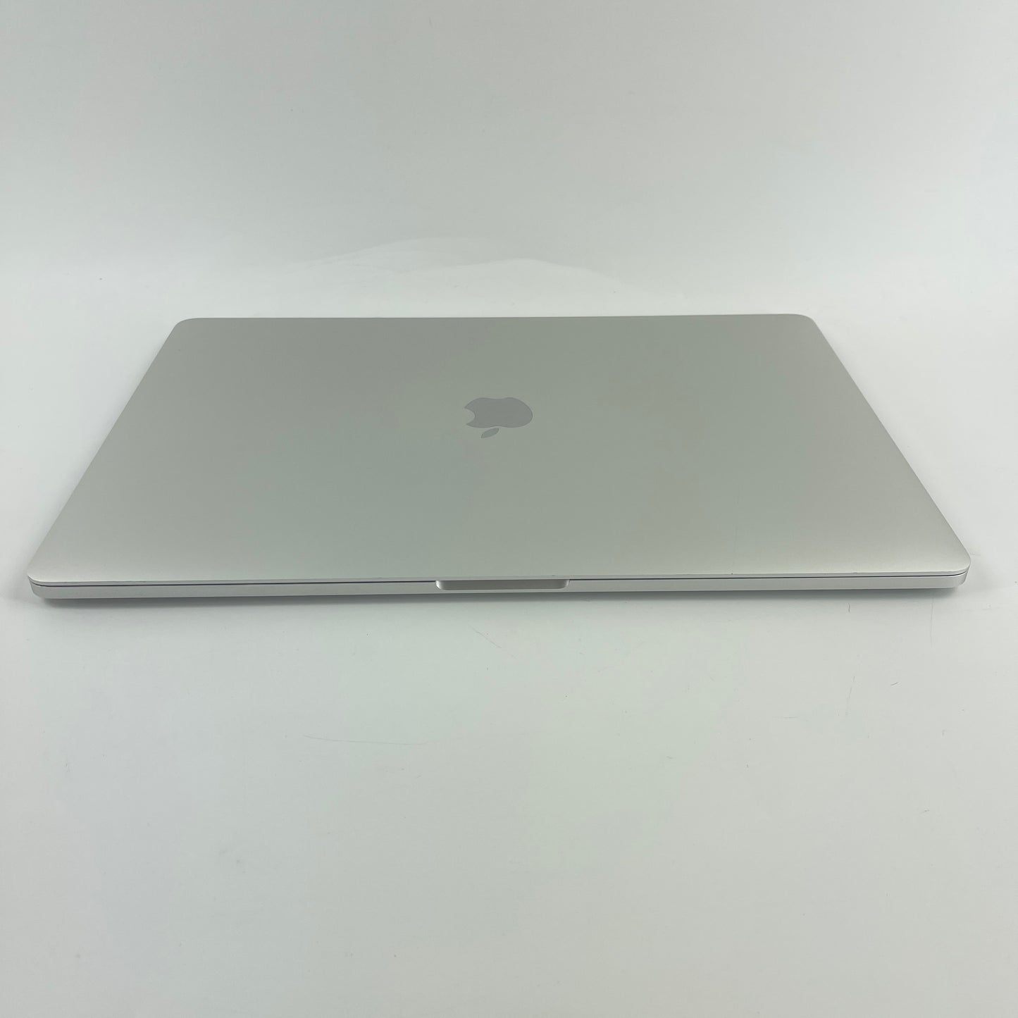 2019 Apple MacBook Pro 15.4" i9 2.3GHz 16GB RAM 512GB SSD Silver A1990