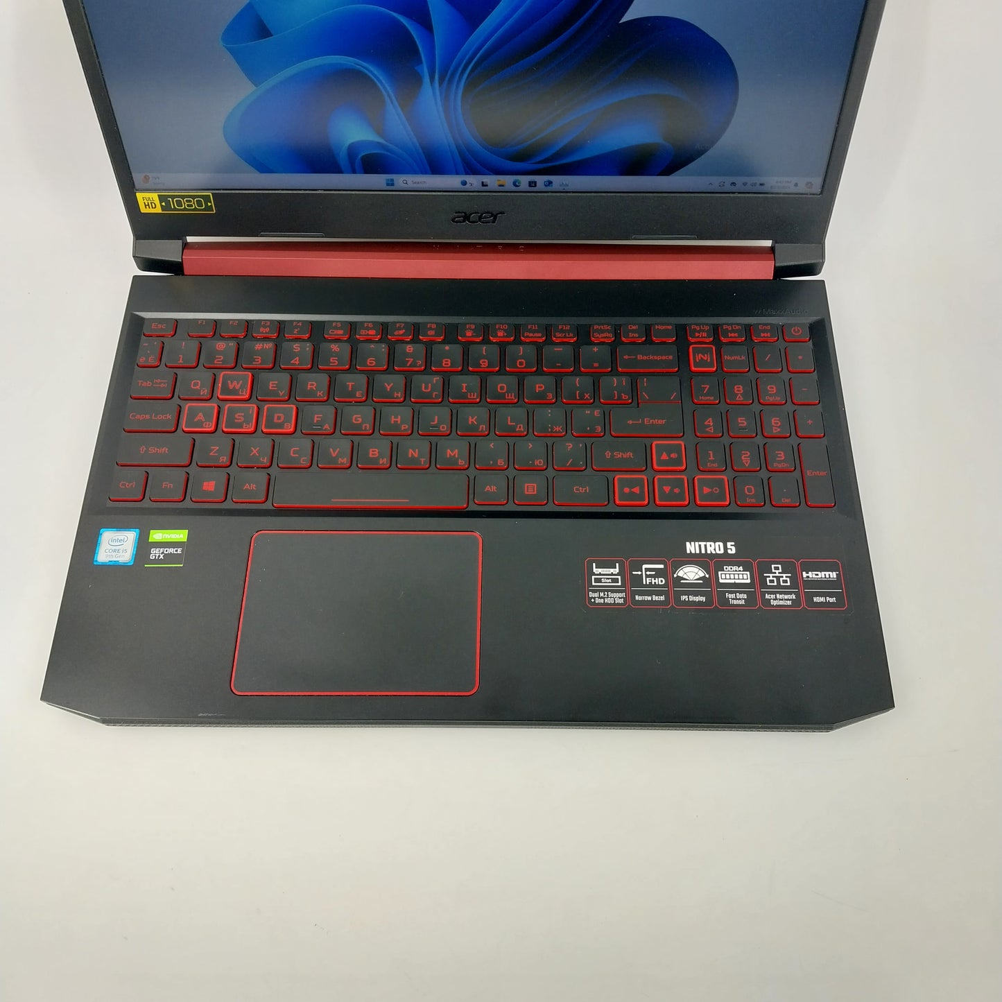 Acer Nitro 5 N18C3 15.6" i5-9300H 2.4GHz 8GB RAM 512GB SSD GeForce GTX 1050