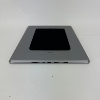 WiFi Only Apple iPad 6th Gen 32GB 17.5.1 Space Gray MR7FLL/A