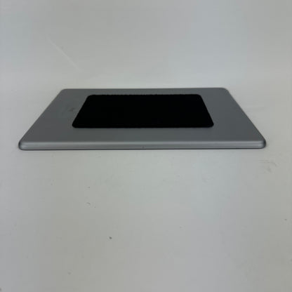 WiFi Only Apple iPad 6th Gen 32GB 17.5.1 Space Gray MR7FLL/A