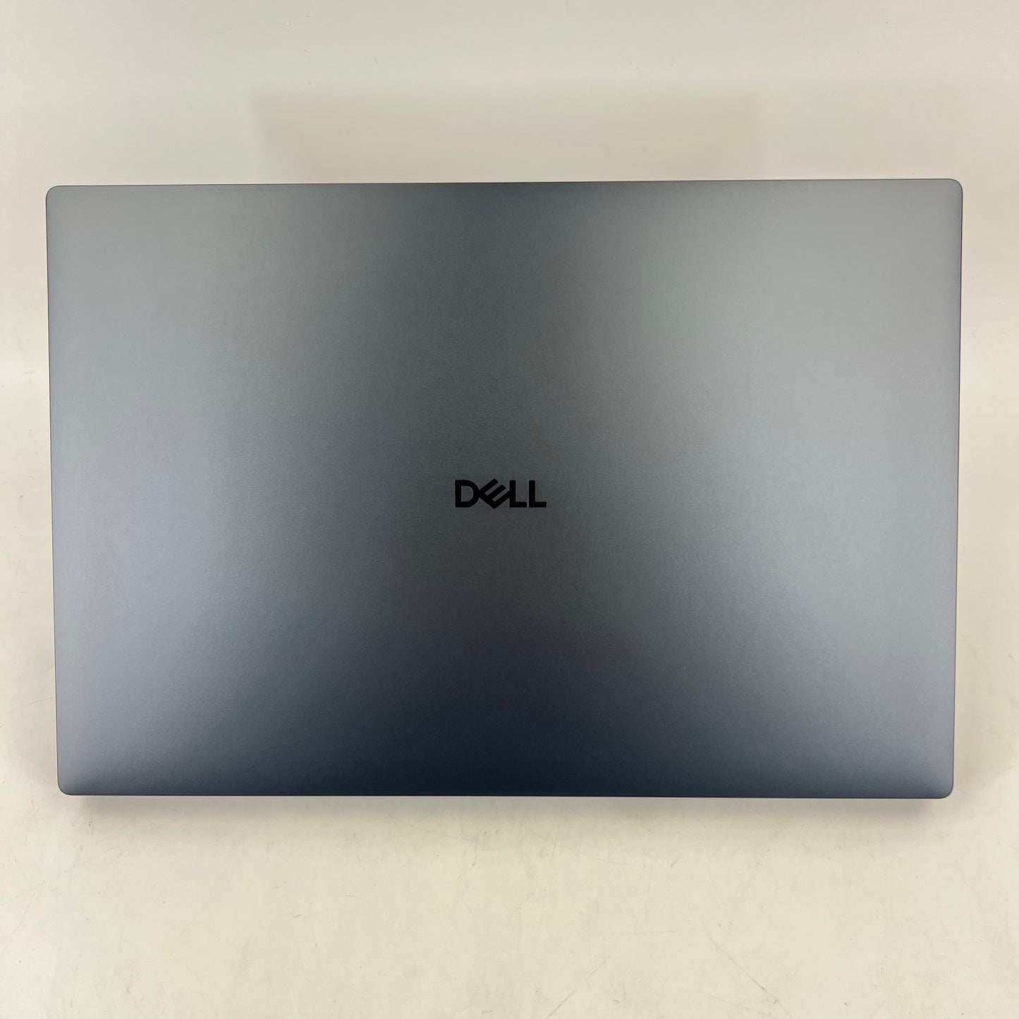 Dell Pro Max 16 Premium MA16250 16" Ultra 9 285H 64GB RAM 1TB PRO 2000 Blackwell