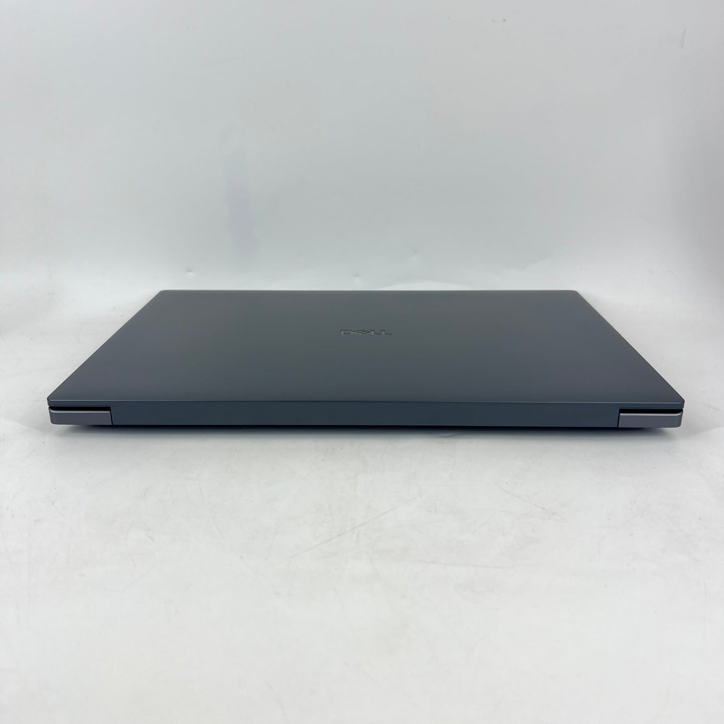 Dell Pro Max 16 Premium MA16250 16" Ultra 9 285H 64GB RAM 1TB PRO 2000 Blackwell