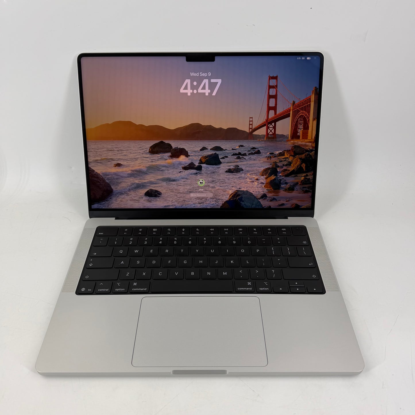 2026 Apple MacBook Pro 14" M5 Pro 16C GPU 4.6GHz 24GB RAM 1TB SSD MGDN4LL/A