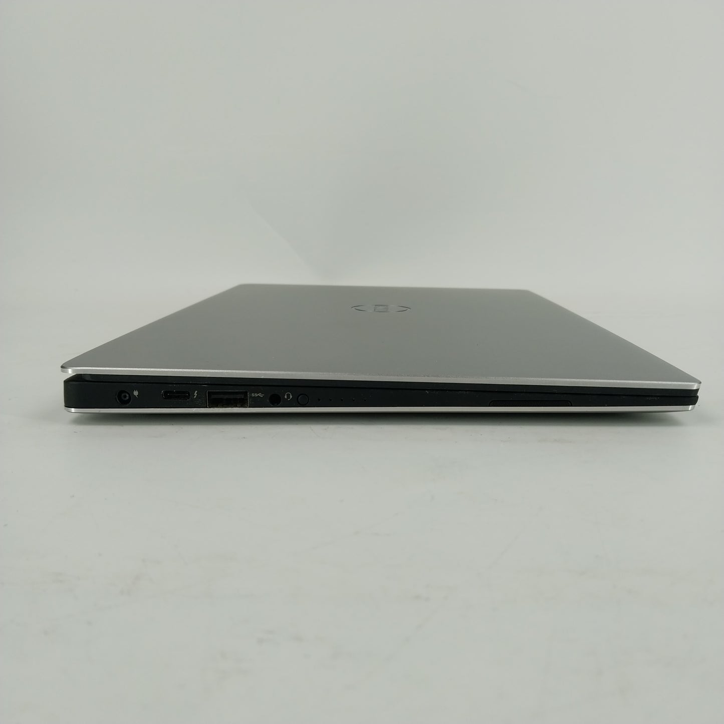 Dell XPS 13 9350 P54G 13.3" i5-6200U 800MHz 8GB RAM 256GB SSD